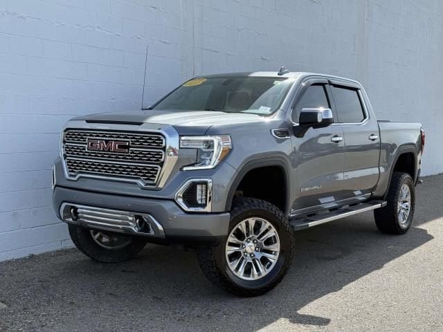 2021 GMC Sierra 4WD Crew Cab Short Box Denali's photo