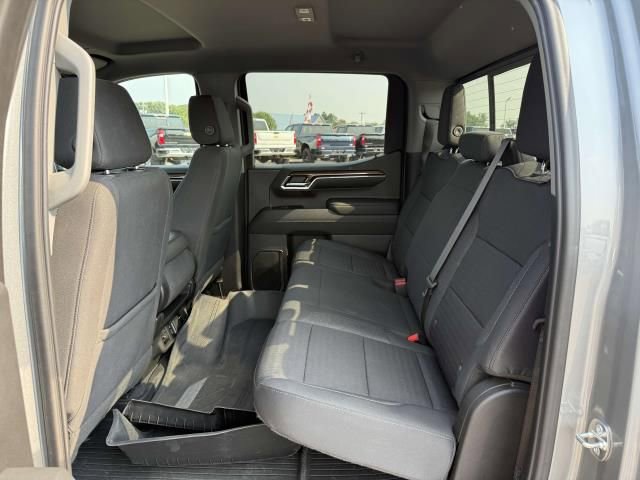 2023 Chevrolet Silverado 1500 LT - Photo 13