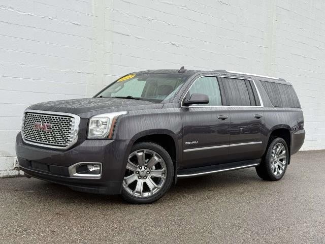 2016 GMC Yukon XL Denali's photo