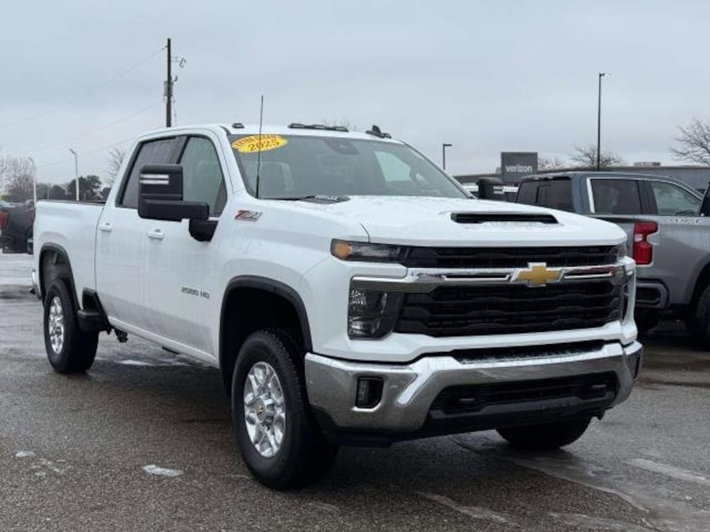 Used 2025 Chevrolet Silverado 2500 HD LT Truck Crew Cab