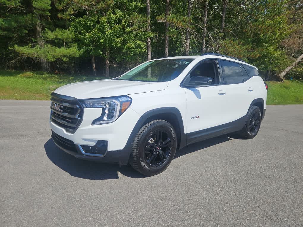 2023 GMC Terrain AT4