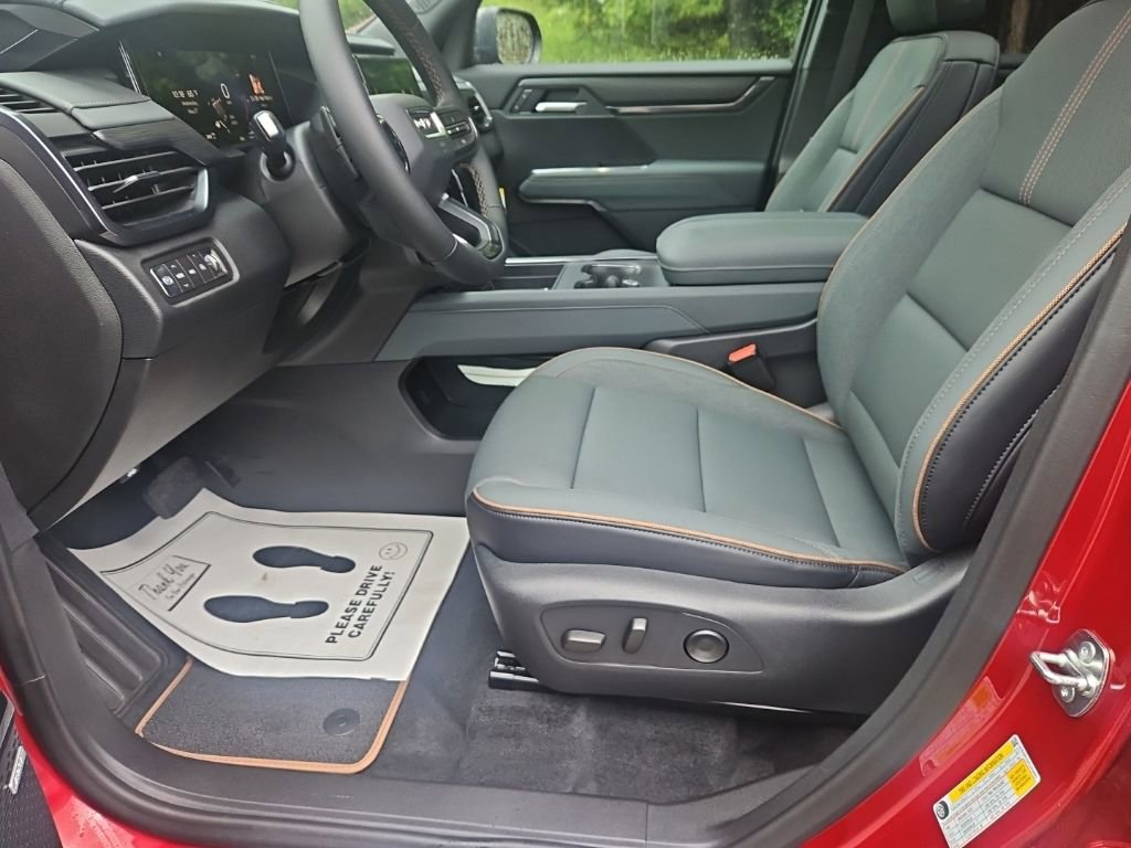 2026 GMC Acadia AT4 - Photo 10