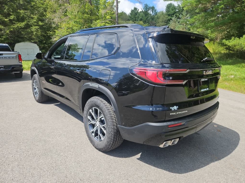 New 2026 GMC Acadia AT4 SUV