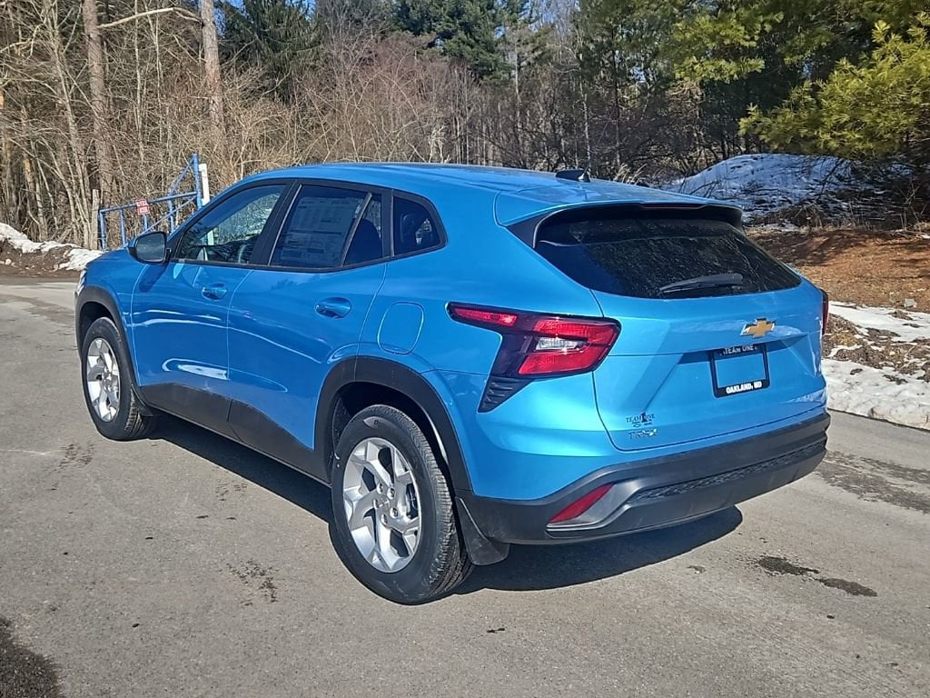 New 2026 Chevrolet Trax LS SUV