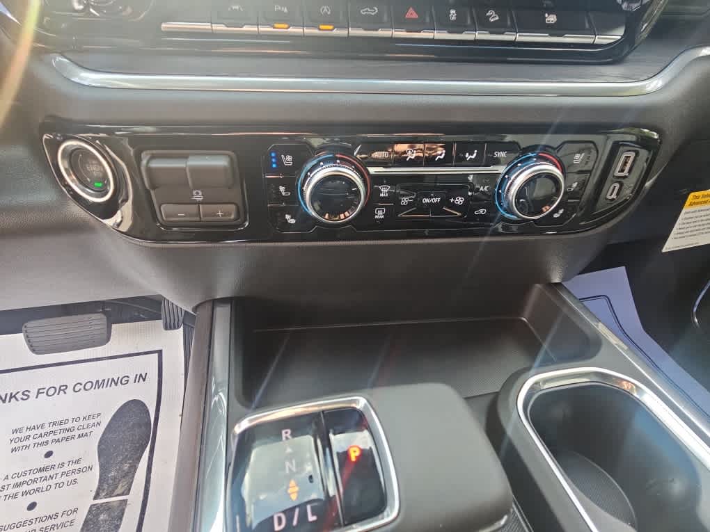 2026 GMC Sierra 1500 SLT - Photo 14