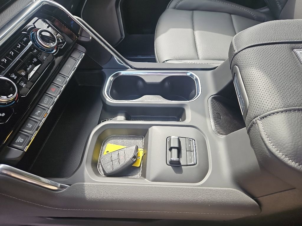 2026 GMC Sierra 3500HD Denali - Photo 15