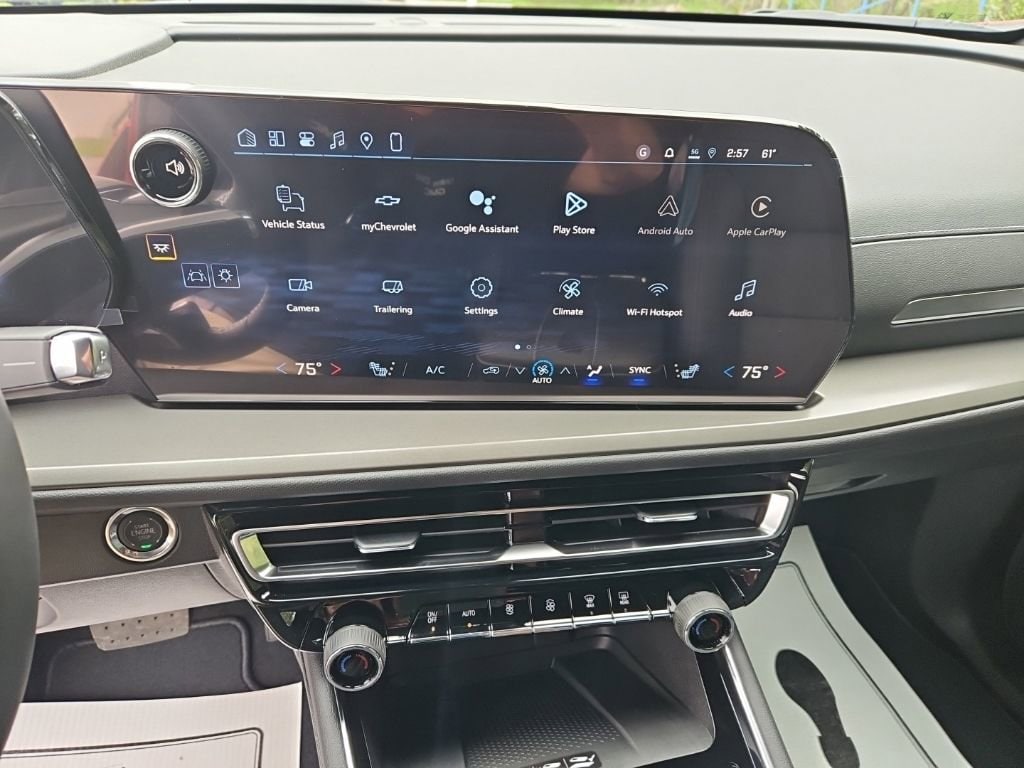 2026 Chevrolet Traverse LT - Photo 13