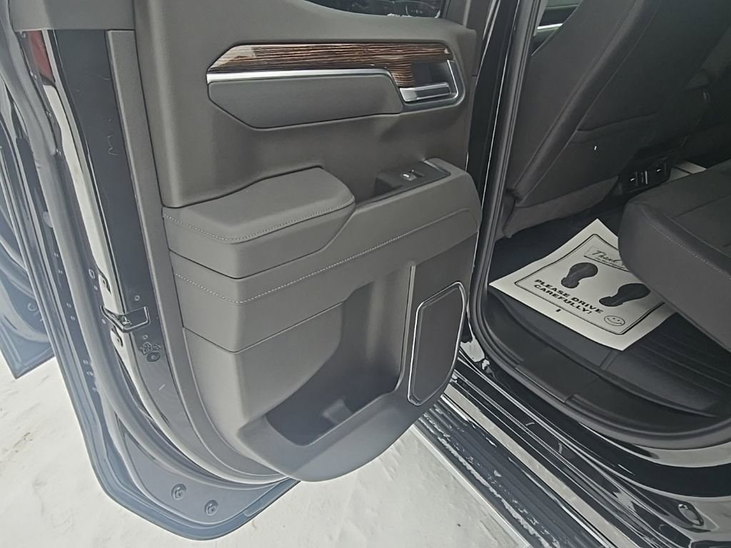 2026 GMC Sierra 1500 SLE - Photo 17