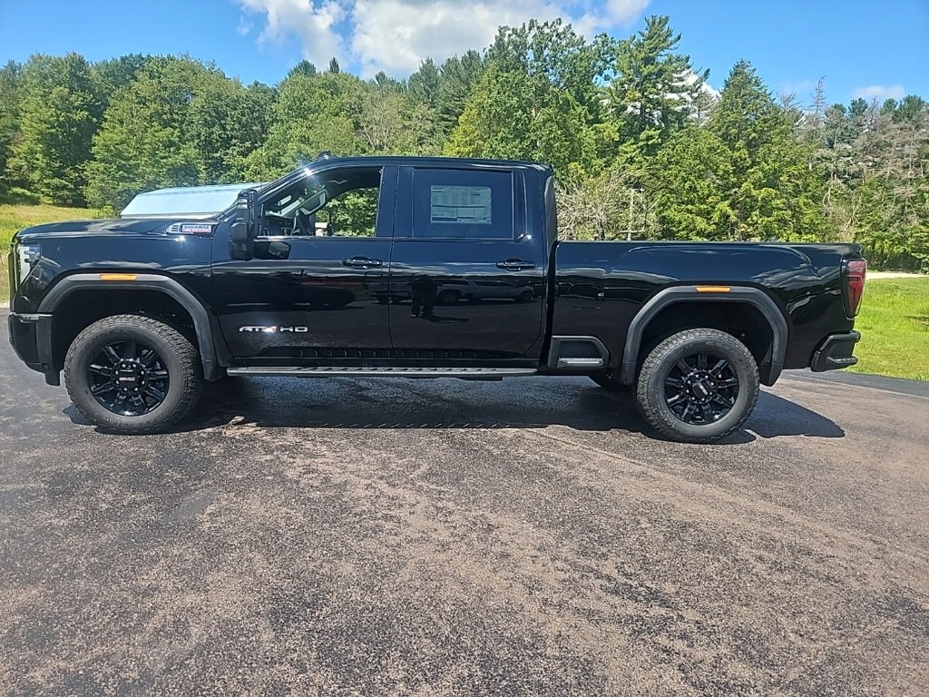 2026 Gmc Sierra 3500 HD AT4 photo 2