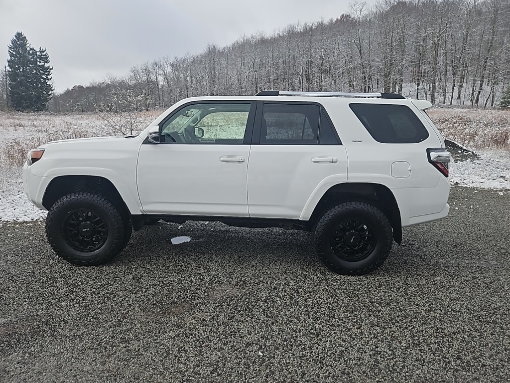 Used 2022 Toyota 4Runner SR5 Premium SUV