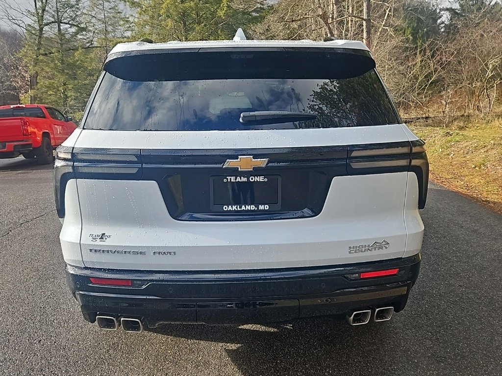 2026 Chevrolet Traverse High Country photo 4