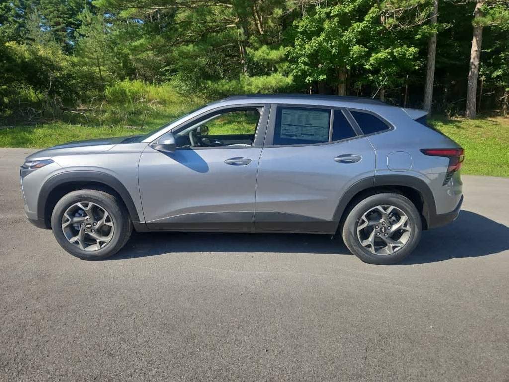 New 2026 Chevrolet Trax LT SUV