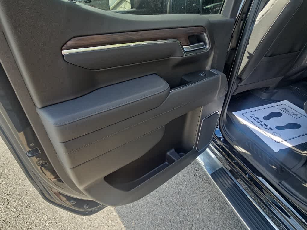 2026 GMC Sierra 1500 SLT - Photo 19