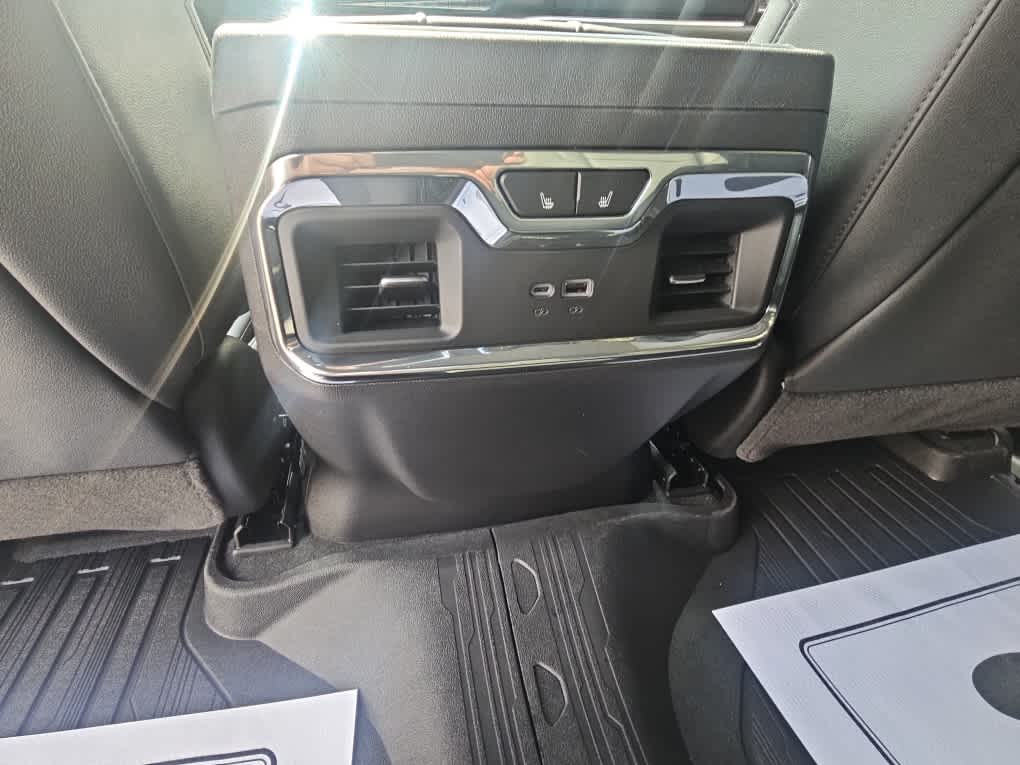 2026 GMC Sierra 1500 SLT - Photo 21