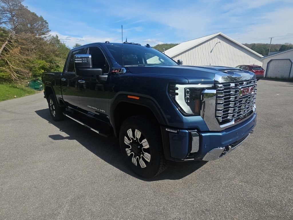 2026 GMC Sierra 3500HD Denali - Photo 6