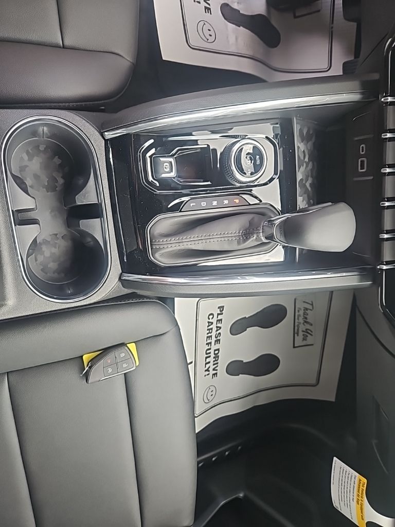 2026 GMC Canyon Elevation - Photo 14
