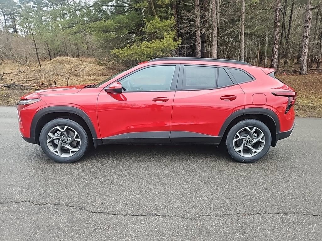 New 2026 Chevrolet Trax LT SUV