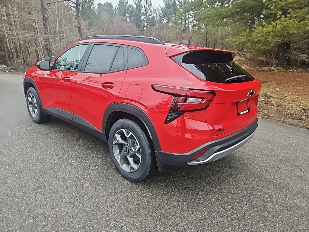New 2026 Chevrolet Trax LT SUV