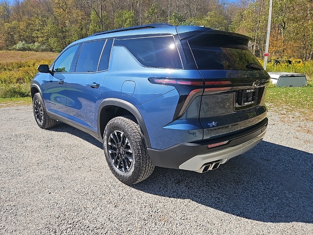 Used 2025 Chevrolet Traverse Z71 SUV