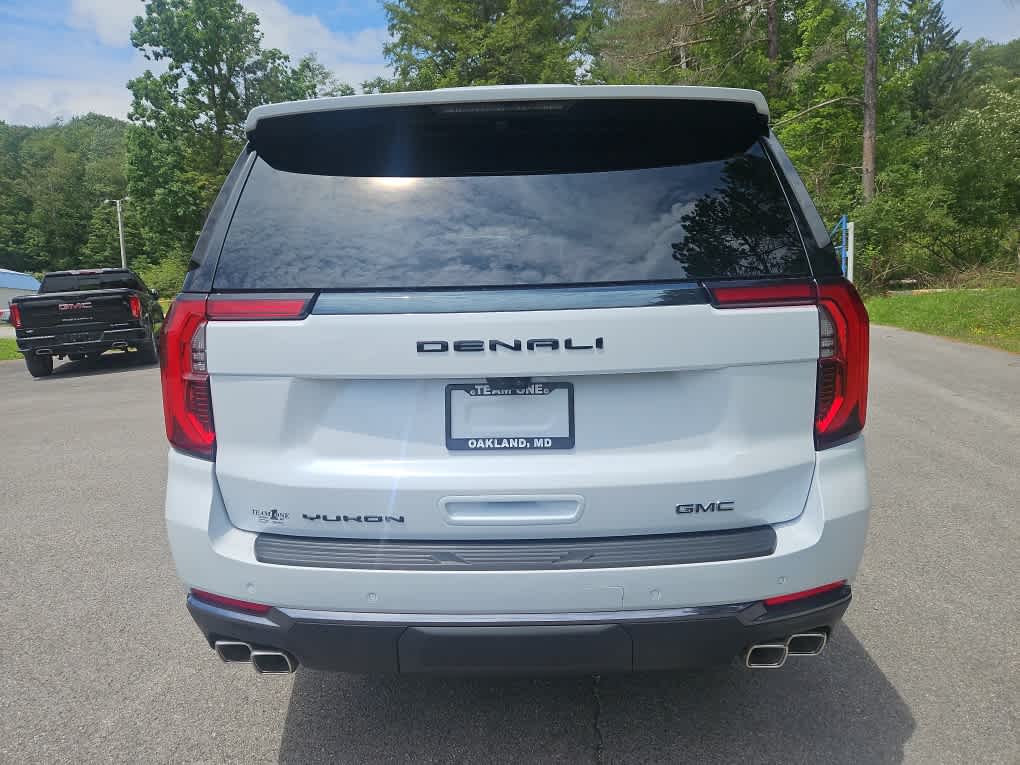 2026 GMC Yukon Denali Ultimate - Photo 4