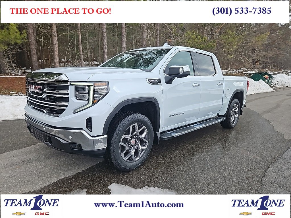2026 GMC Sierra 1500 SLT's photo