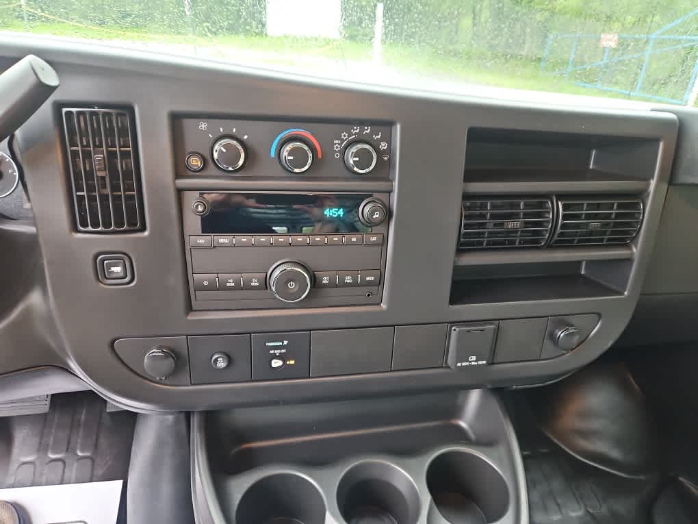 2026 GMC Savana Cargo Work Van - Photo 13