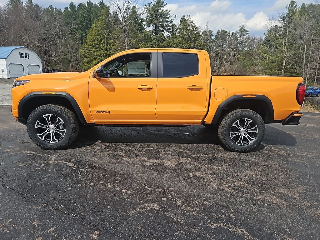 2025 Gmc Canyon AT4 photo 2