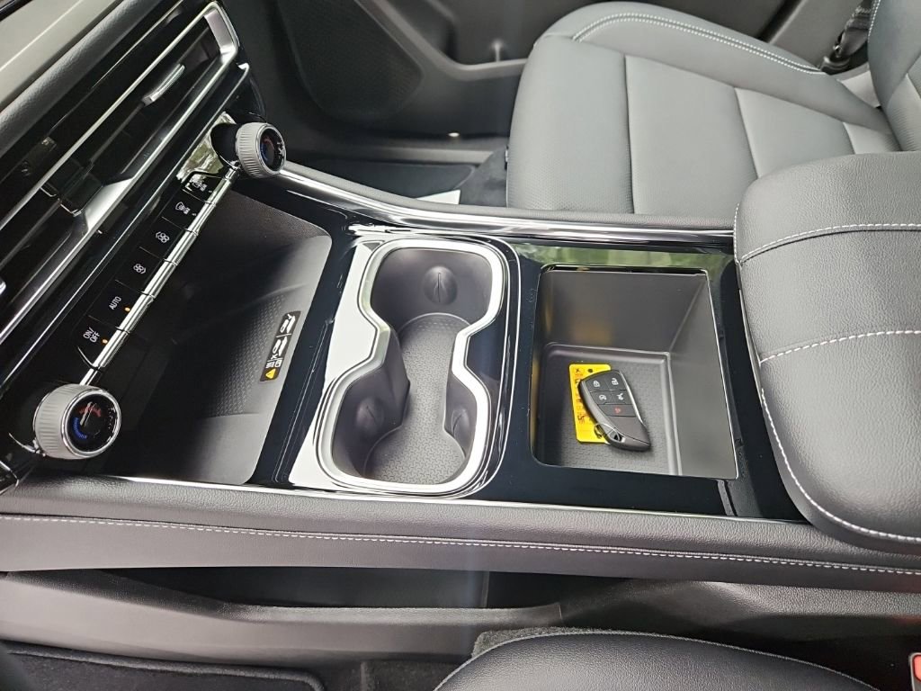 2026 Chevrolet Traverse LT - Photo 15