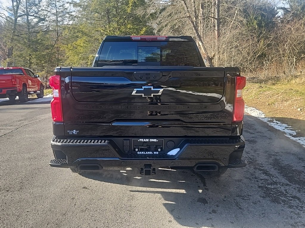 2026 Chevrolet Silverado 1500 High Country photo 4