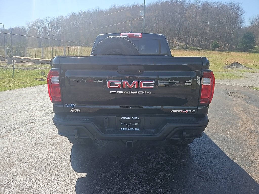 2025 Gmc Canyon AT4 photo 4