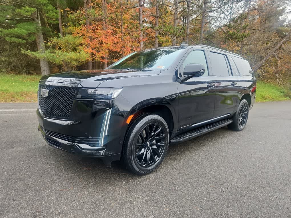 2023 Cadillac Escalade ESV