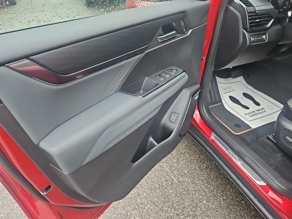 2026 GMC Acadia AT4 - Photo 9