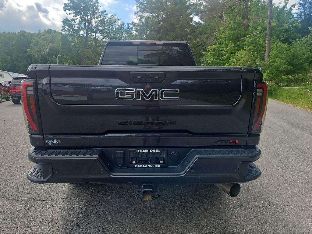 Used 2024 GMC Sierra 2500HD AT4 Truck