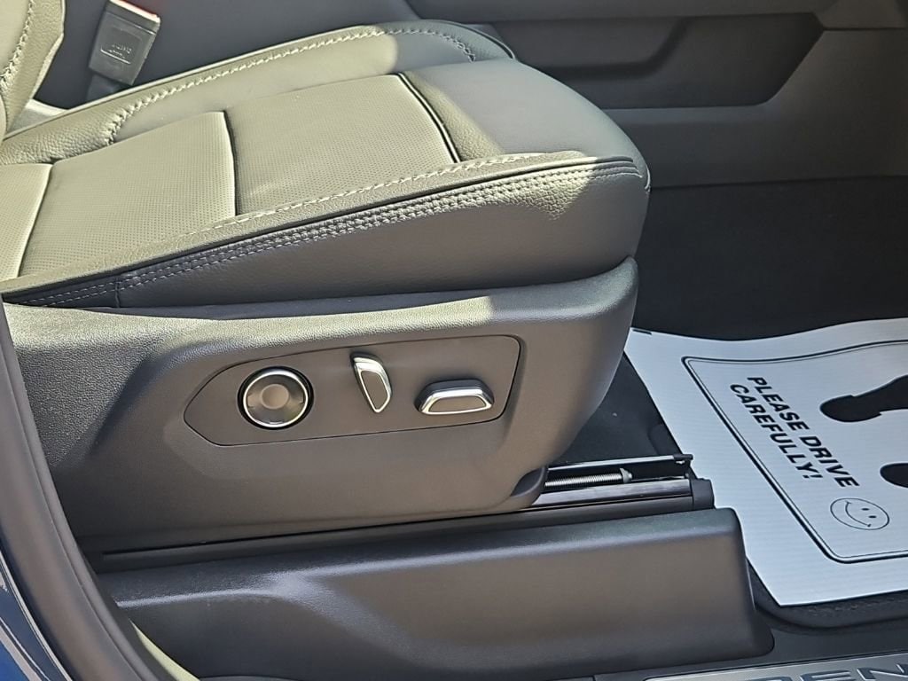 2026 GMC Sierra 3500HD Denali - Photo 23