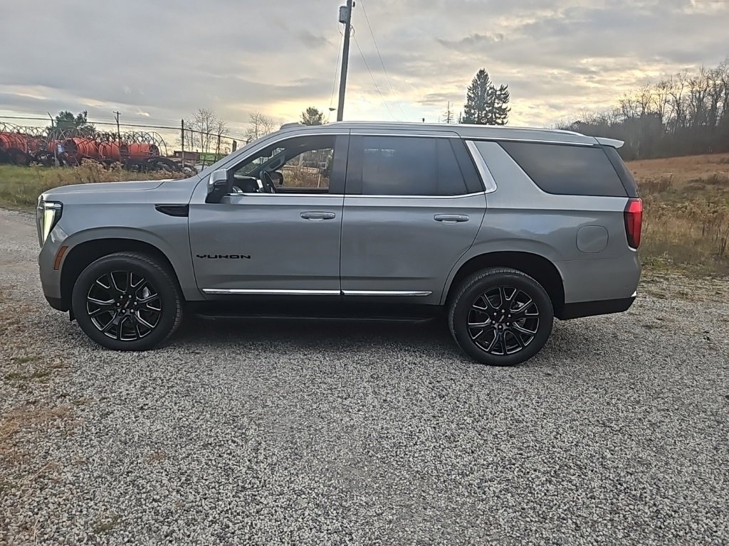 New 2026 GMC Yukon Elevation SUV