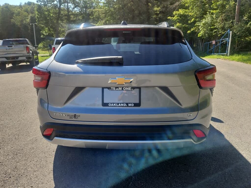 New 2026 Chevrolet Trax LT SUV