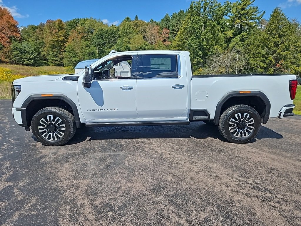 2026 Gmc Sierra 3500 HD Denali Ultimate photo 2
