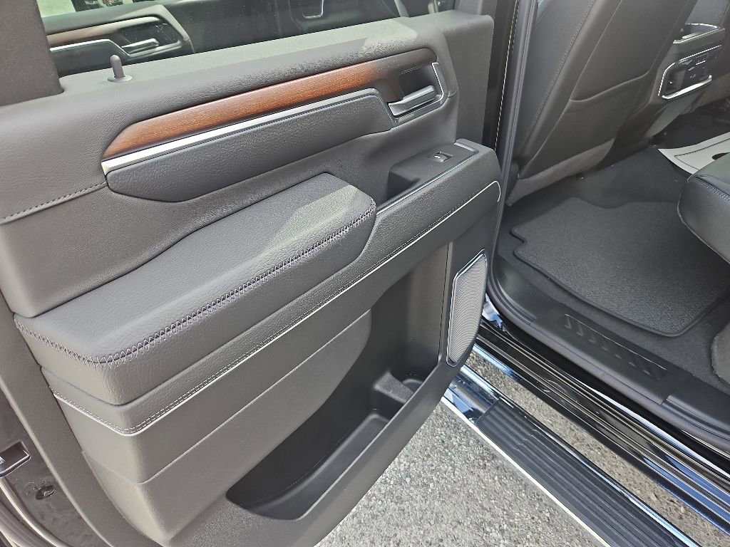 2026 GMC Sierra 3500HD Denali - Photo 18