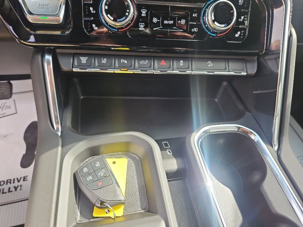 2026 GMC Sierra 3500HD Denali - Photo 14