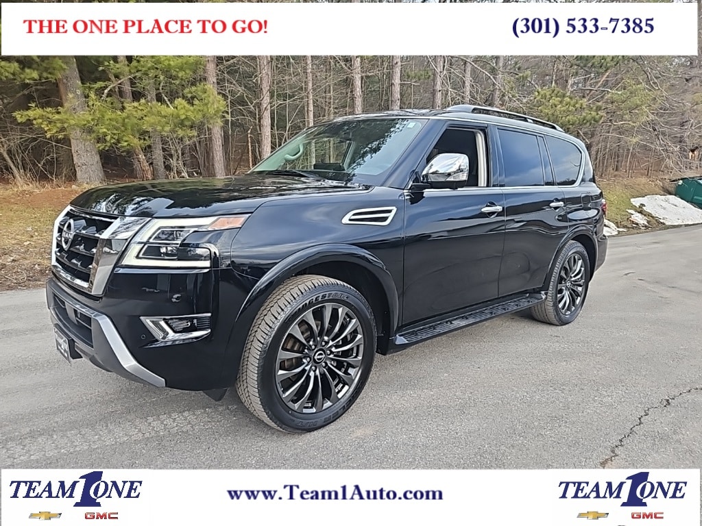 2024 Nissan Armada Platinum's photo