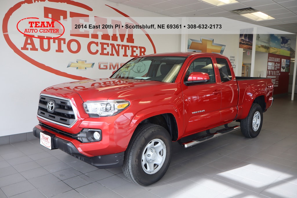 Used 2016 Toyota Tacoma SR Truck Access Cab