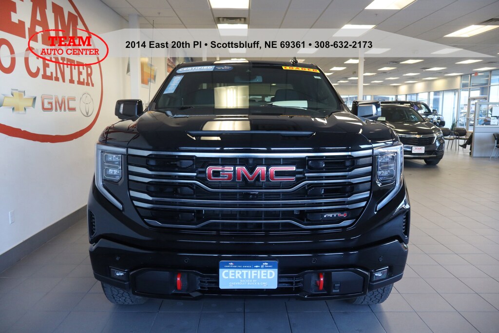 Used 2025 GMC Sierra 1500 AT4 Truck Crew Cab
