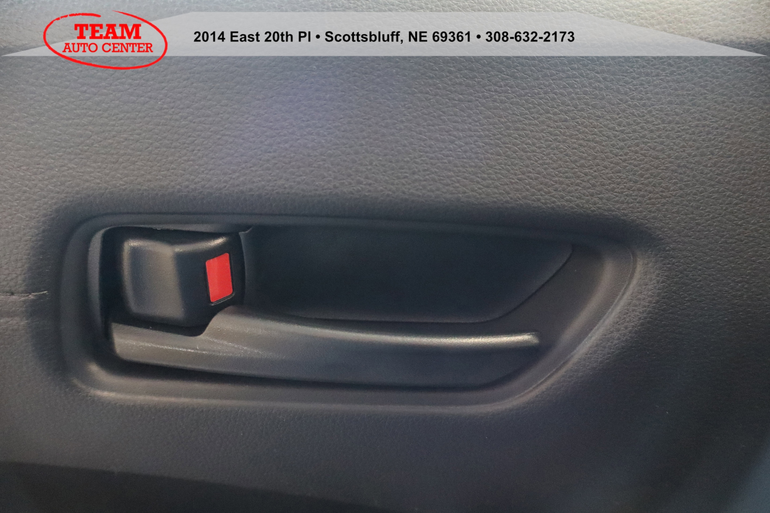 2026 Toyota Corolla Cross LE - Photo 16