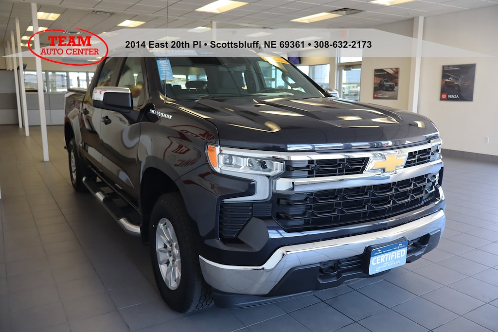 Used 2022 Chevrolet Silverado 1500 LT w/1LT Truck Crew Cab