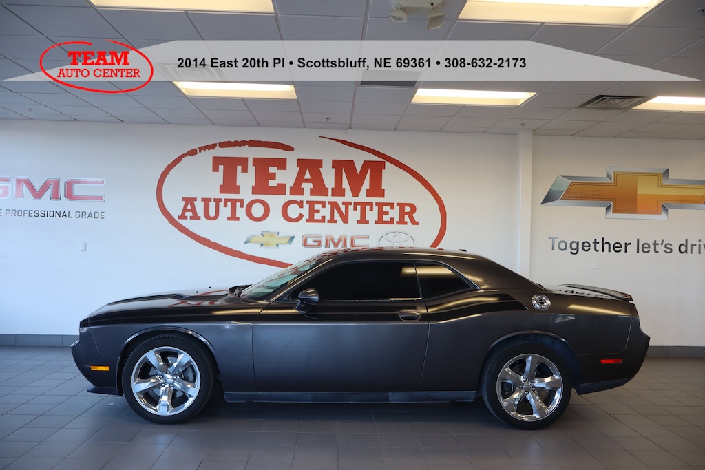 Used 2014 Dodge Challenger SXT Coupe
