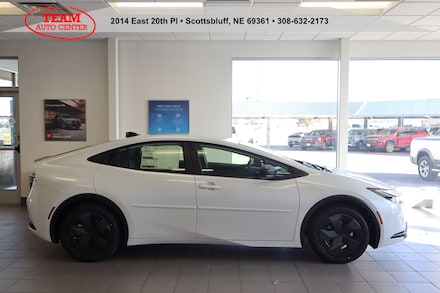 2026 Toyota Prius LE Hatchback