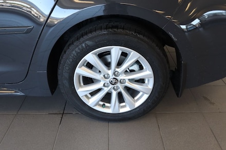 2026 Toyota Corolla Hybrid LE Sedan