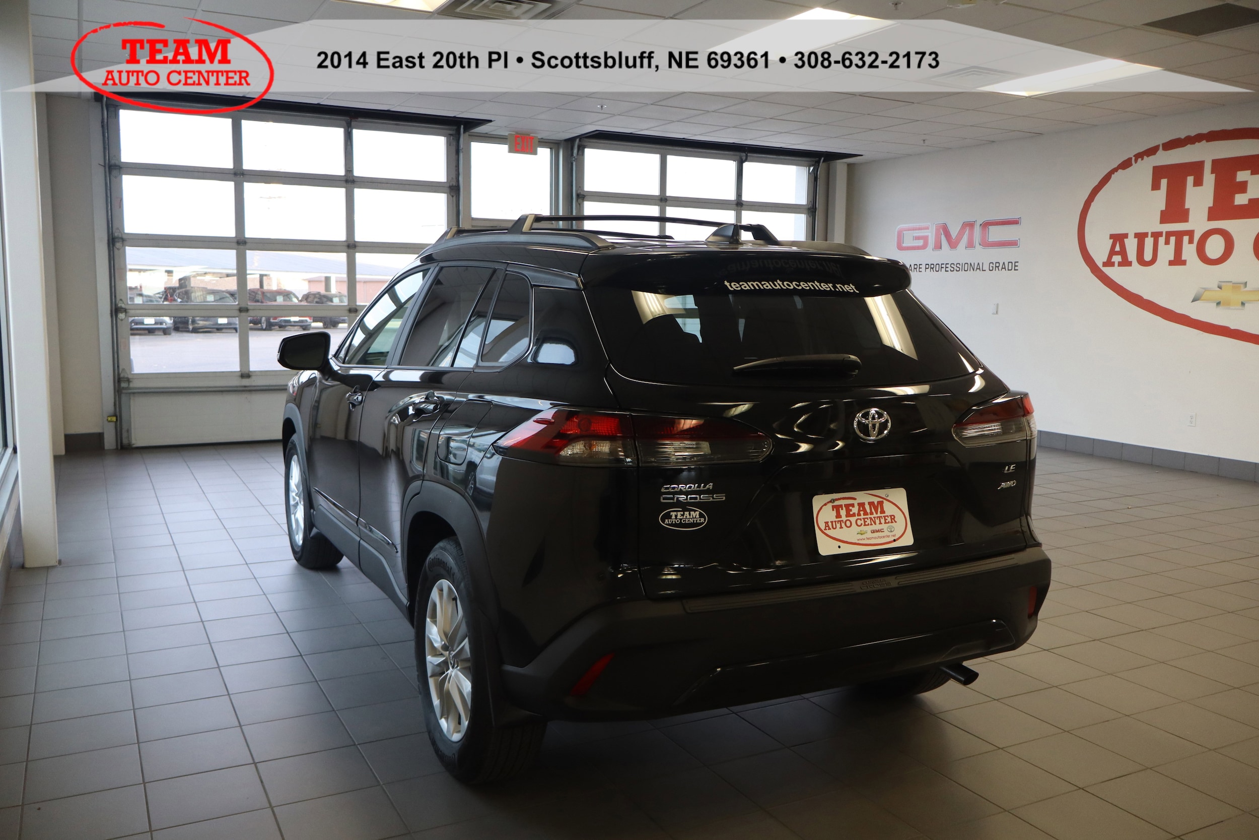 2026 Toyota Corolla Cross LE - Photo 10