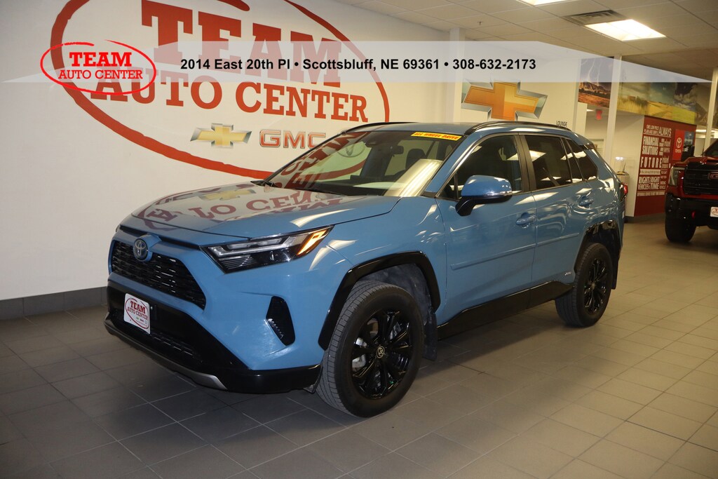 Used 2023 Toyota RAV4 Hybrid SE SUV