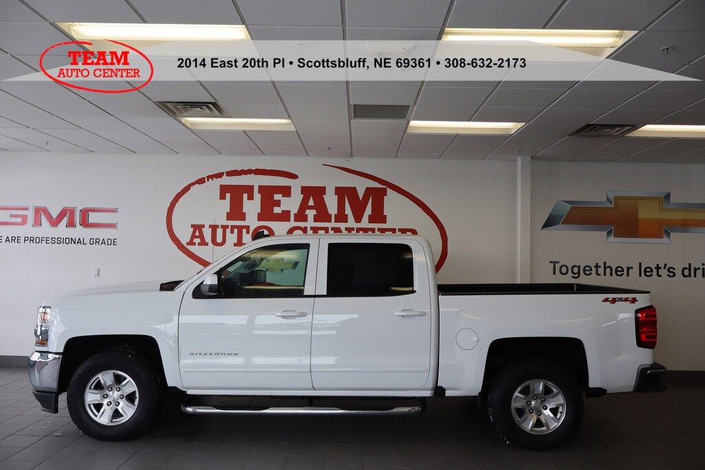 Used 2018 Chevrolet Silverado 1500 LT w/1LT Truck Crew Cab
